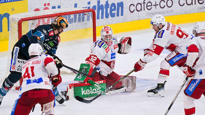 Highlights: KAC stürmt mit Sieg in die Playoffs