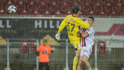 Highlights: Klagenfurt verliert zwei Goalies binnen weniger Minuten