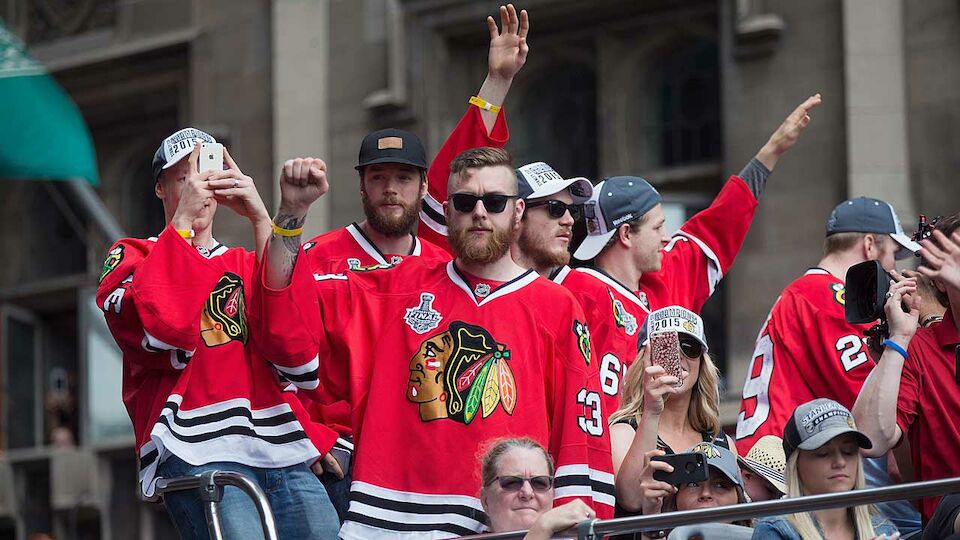 chicago victory parade