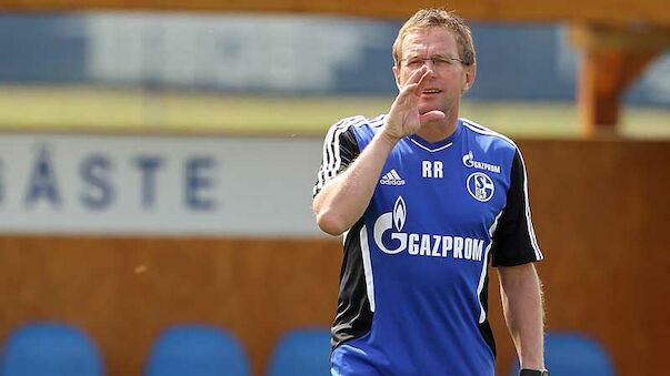Rangnick tritt als Trainer des FC Schalke 04 zurück