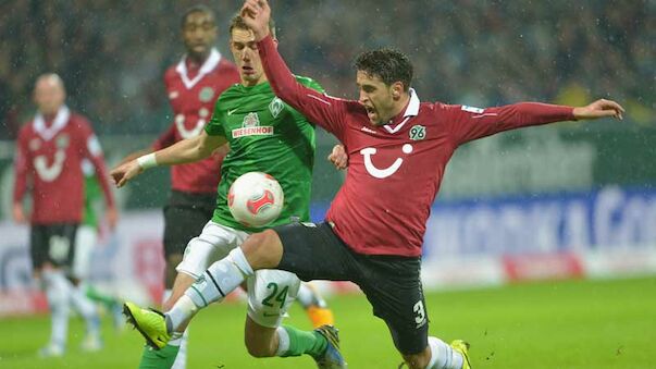 Petersen schießt Werder zum Sieg