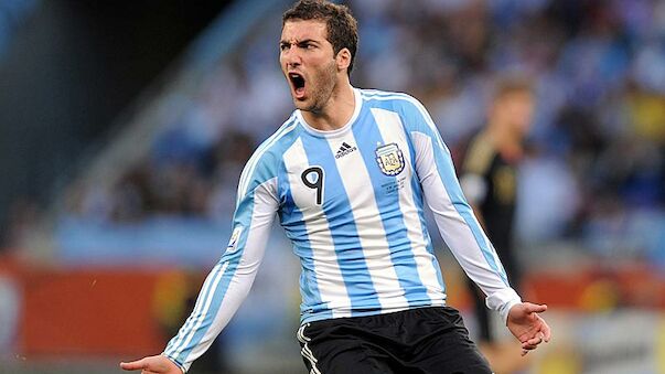 Argentinien und Uruguay mit Auftaktsiegen