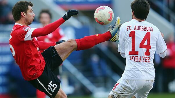 Mainz holt in Unterzahl Punkt gegen Augsburg