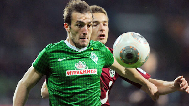 Werder-Star singt Facebook-Hit