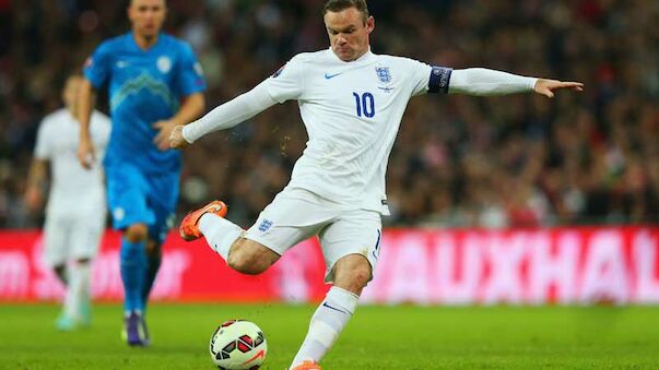 Rooney trifft beim 100er, Spanien gibt sich keine Blöße