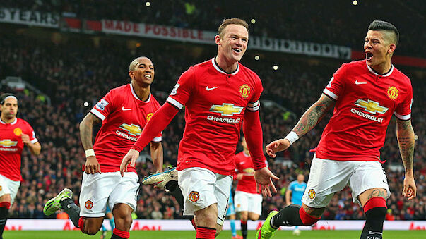 Rooney schießt United zum Sieg