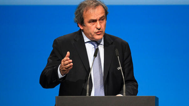 Platini bleibt UEFA-Präsident