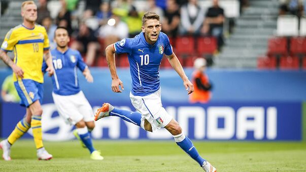 Italien verliert gegen zehn Mann