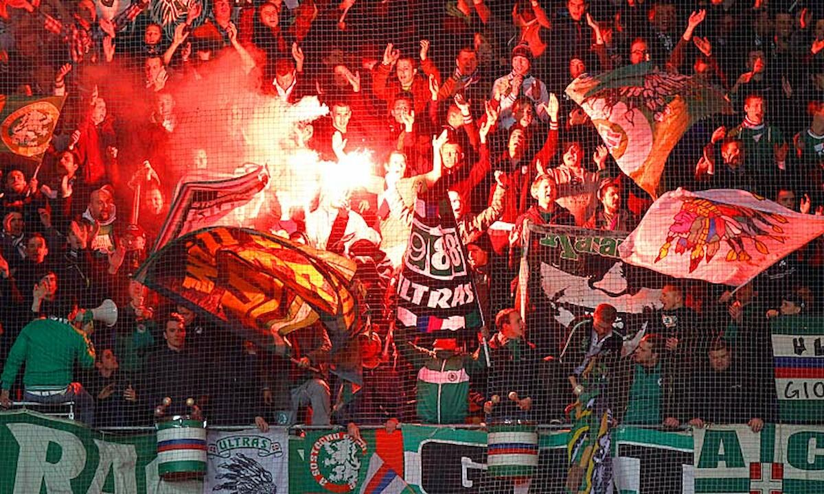rapid fans ins gefängnis - Bundesliga