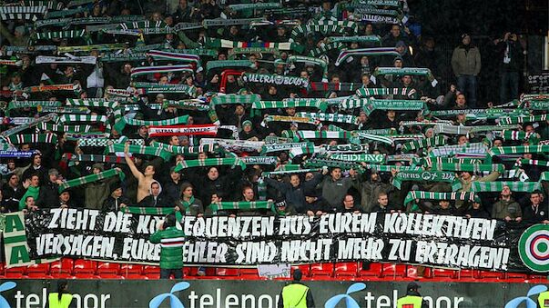 Rapid-Fans beschimpfen Spieler