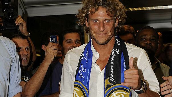 Diego Forlan bei Inter gelandet