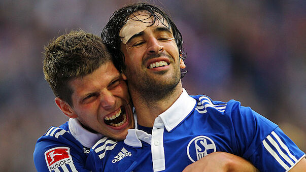 Raul pokert mit Schalke