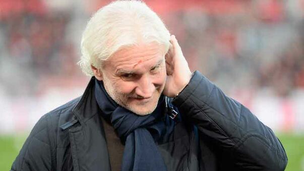 Rudi Völler muss operiert werden