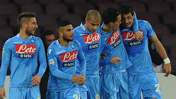 Napoli schlägt Inter Mailand