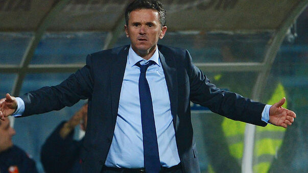Montenegro verlängert mit Coach