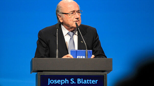 Blatter vemittelt Friedensspiel