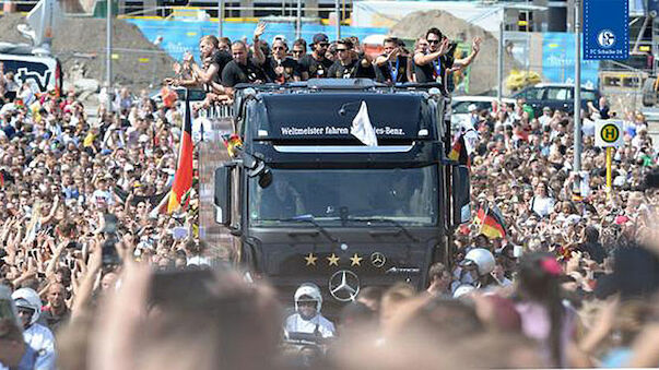 400.000 Fans feiern Deutschland