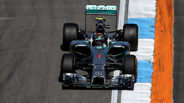 Rosberg hängt Hamilton ab