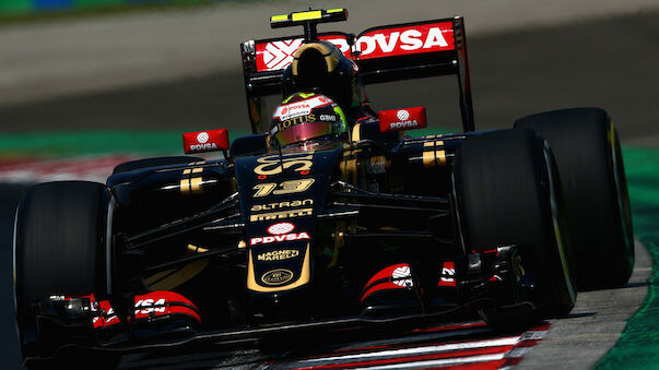 Lotus wartet auf Pirelli-Reifen