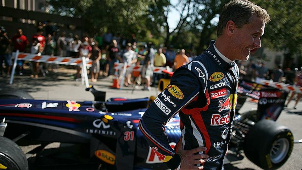 Red Bull Showrun Austin Coulthard Diashow
