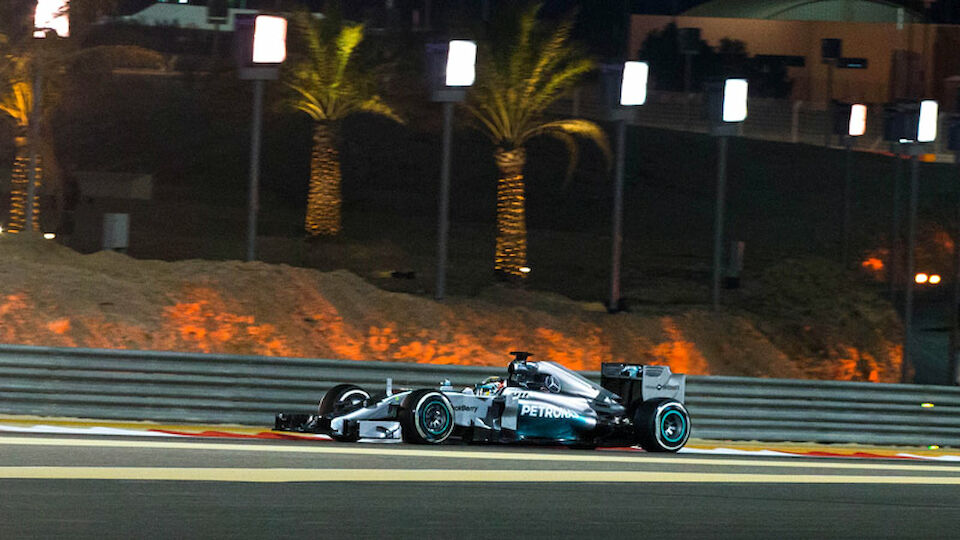 Bahrain-GP 2014 bei Nacht