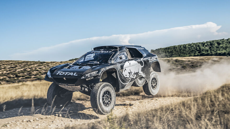 Peugeot Dakar 2016 Loeb
