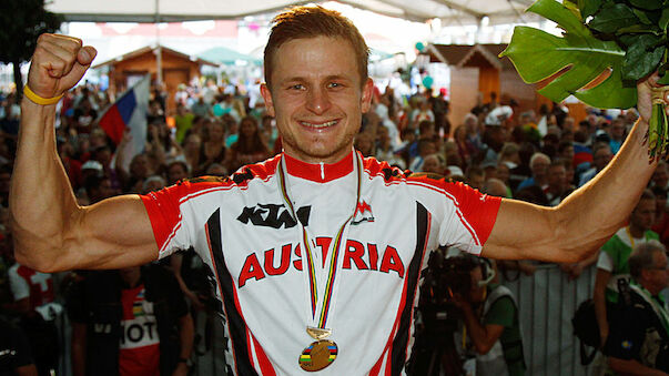 Daniel Federspiel jubelt über EM-Goldmedaille