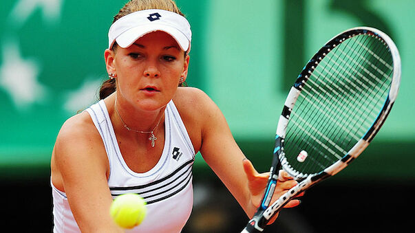 Radwanska, Ivanovic in Paris out