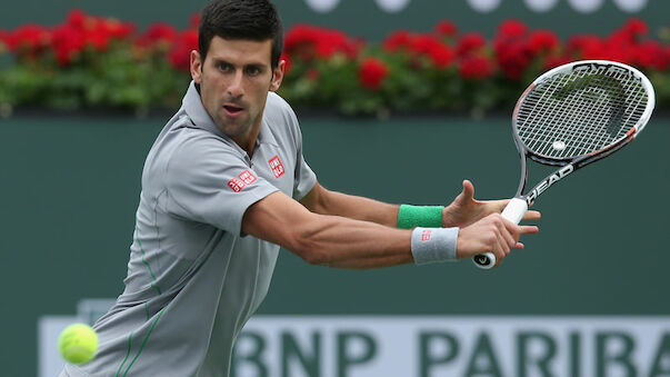 Djokovic schlägt Roger Federer