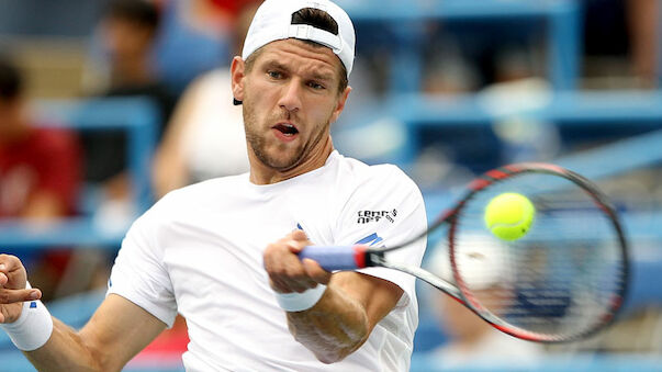 Melzer in Peking bereits out