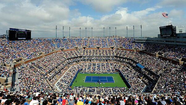 US-Open-Dach in fünf Minuten zu