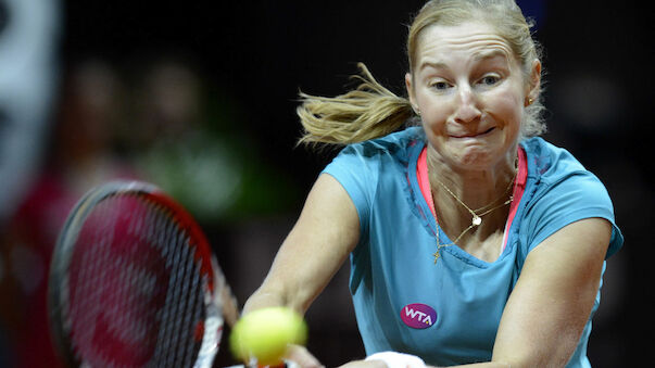 Makarova, Stosur im Halbfinale
