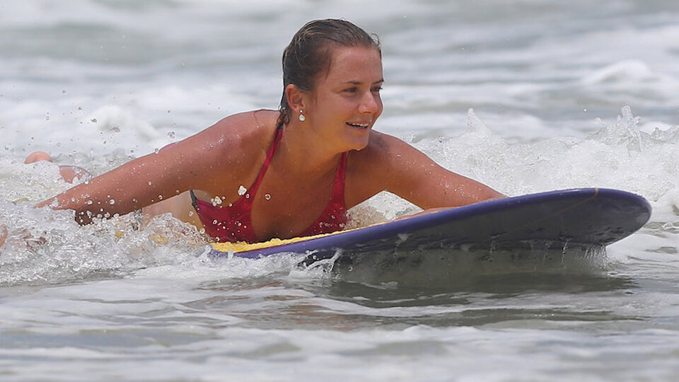 hantuchova surfergirl diashow