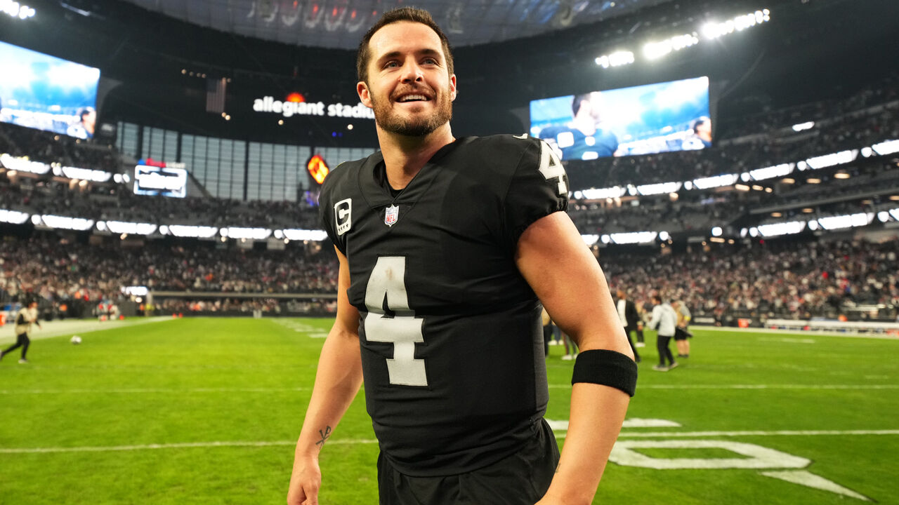 Derek Carr confirms his departure from the Las Vegas Raiders