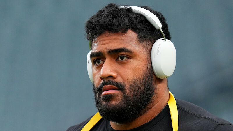 #12 - Jordan Mailata