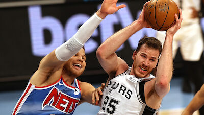 NBA: Die Spurs gehen mit Pöltl bei den Nets unter