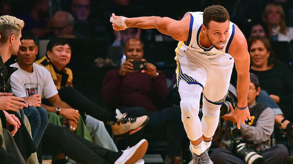 Stephen Curry überzeugt mit 10 Dreiern