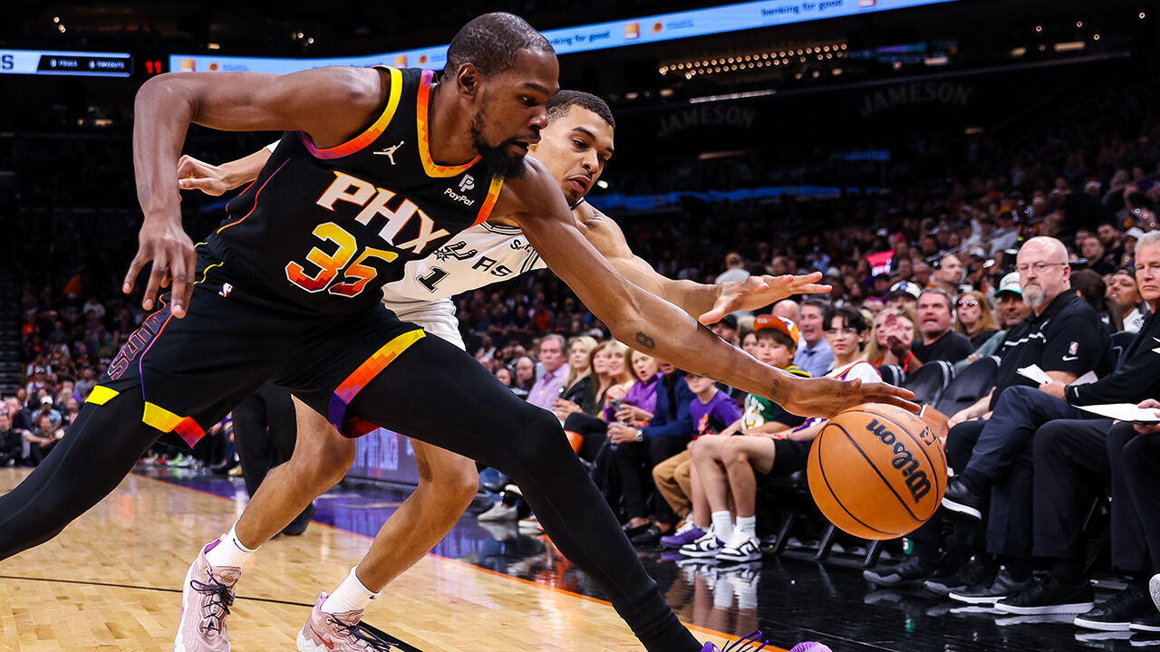 NBA Spurs gewinnen denkwürdiges Comeback gegen Phoenix