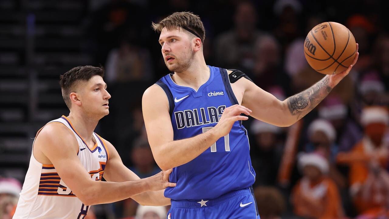Luka Doncic schreibt zu Weihnachten NBAGeschichte