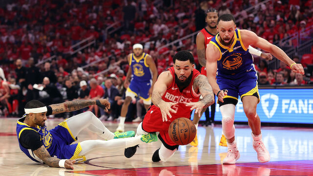 Glänzender Curry führt Warriors zu Playoff-Auftaktsieg