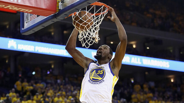 Warriors und Sixers im NBA-Playoff weiter