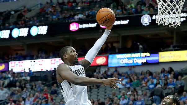 Dallas Mavericks feiern erlösenden ersten Sieg