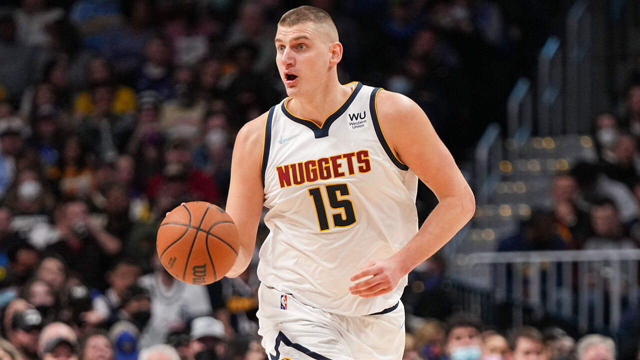 NBA: Nikola Jokic unterschreibt Rekordvertrag bei Denver Nuggets