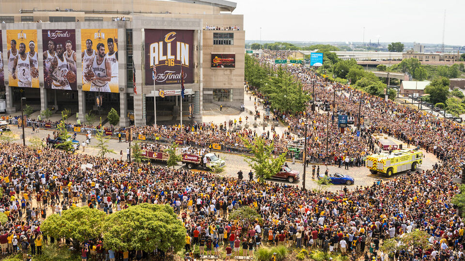 Meister-Parade: Cleveland feiert seine NBA-Champions