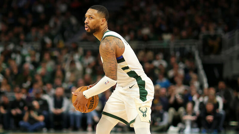 #7 - Damian Lillard (Milwaukee Bucks) 