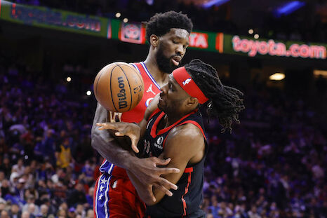 Embiid leads Sixers to 2nd win over Raptors
