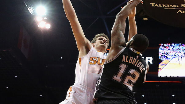 Spurs setzen sich in Phoenix durch