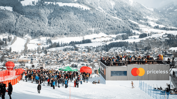 VIP-Wochenende zu den Hahnenkamm-Rennen ersteigern