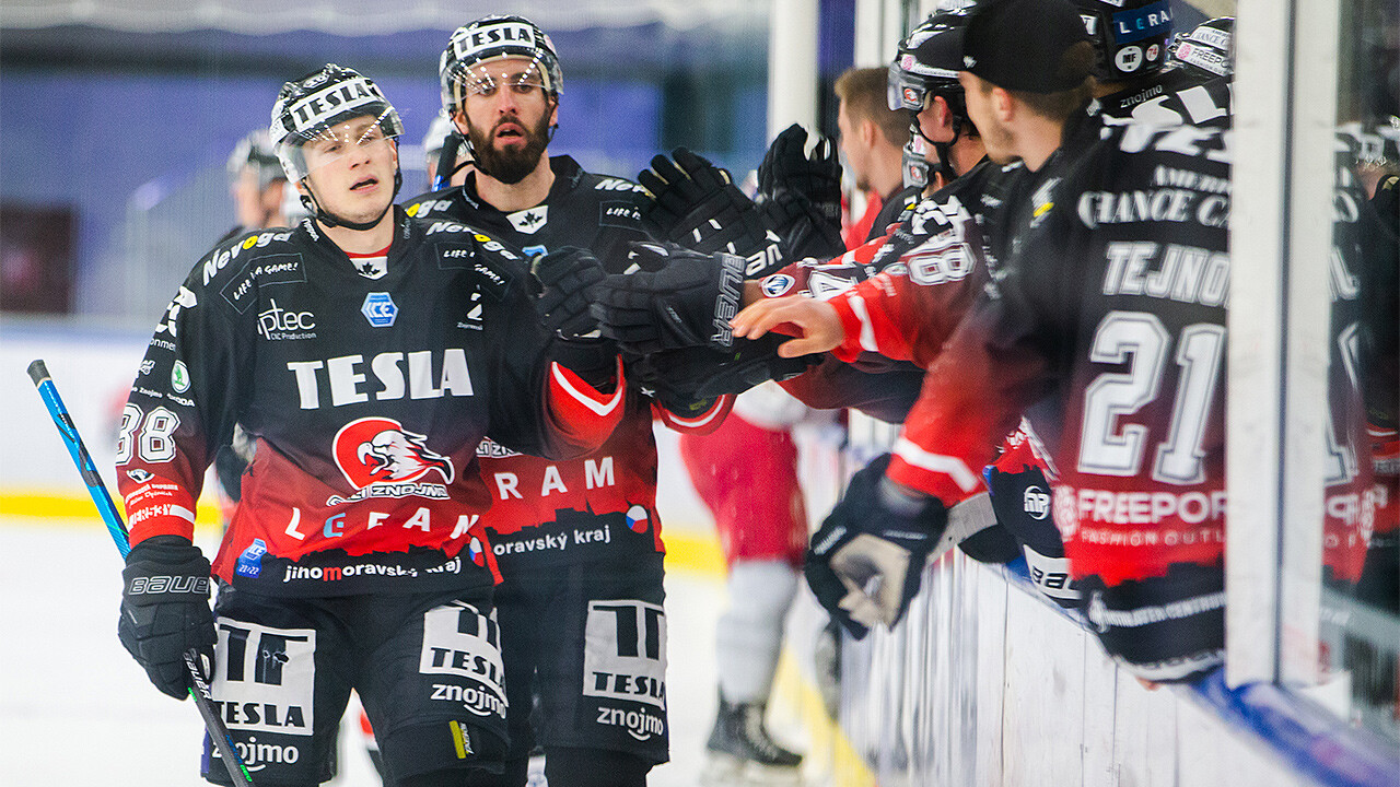 ICE Hockey League HC Znojmo bleibt zuhause unaufhaltbar