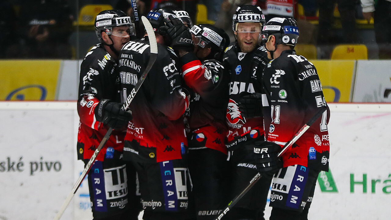 ICE Hockey League 102! Znojmo schießt Bozen aus der Halle